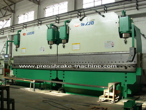 Doblez en tándem del freno de la prensa del CNC del polo eléctrico automático de la capacidad grande 6500KN