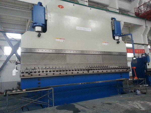doblador de la chapa de la máquina del freno de la prensa hidráulica del CNC del acero de carbono de 25m m pequeño
