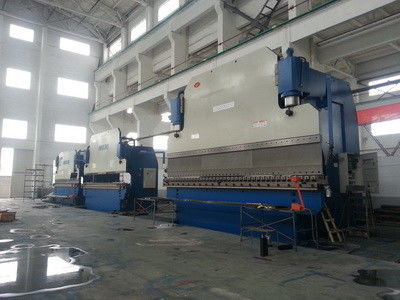 Freno de prensa mecánica hidráulico de doblez del CNC del freno del metal para la hoja de metal