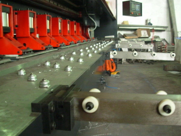 control automático de la máquina del CNC de AXIS de la máquina 3 del CNC V de la hoja de metal de 12m m que acanala