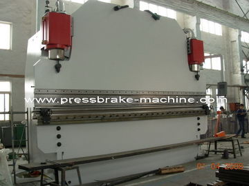Placa que procesa el freno de la prensa hidráulica del CNC CE de la presión de 600 T certificado