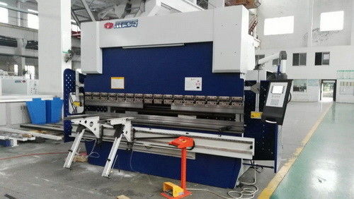comprar Brazos de ayuda neumáticos usados en la chapa fina hidráulica de la curva 1.5m m del freno de la prensa del CNC online manufacture