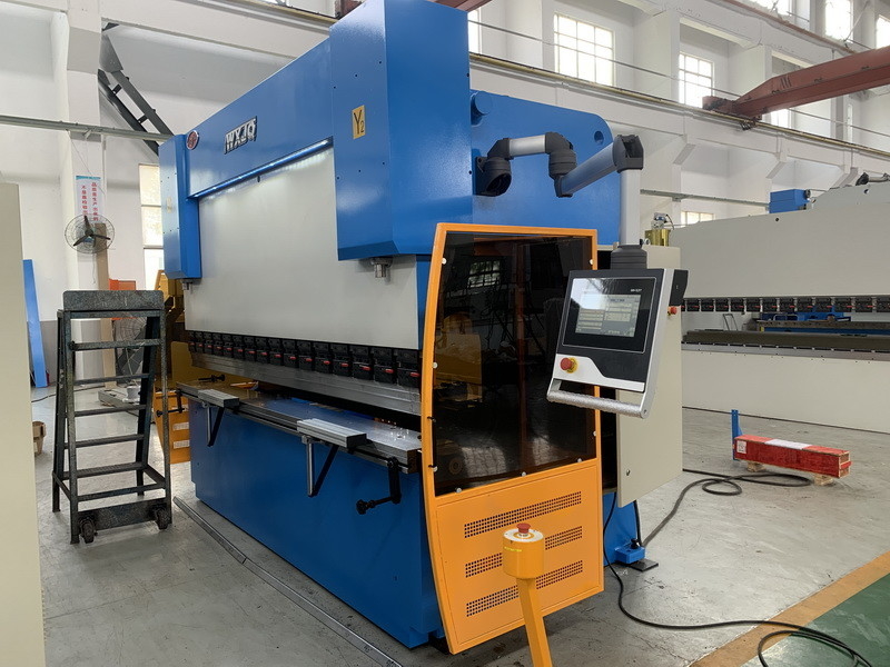 135T Mecánica CNC Máquina de frenado de prensa hidráulica 3200mm longitud de flexión