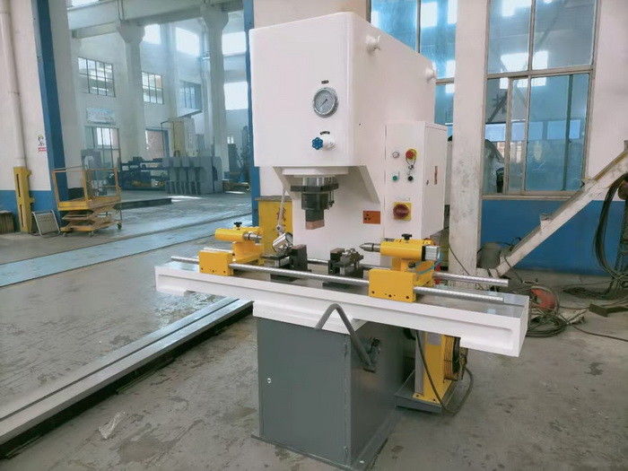El motor del eje de la bola de tornillo de la prensa de enderezamiento hidráulica 63T con el material de ferrocarril