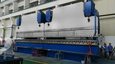 Máquina de frenado de alta velocidad de 1500 toneladas CNC Tandem Presión de 400 mm Trazo 300 mm Alturas abiertas