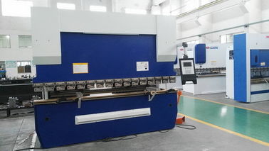 Certificación automática de la dobladora ISO 9001 de la placa de acero del freno de la prensa del CNC